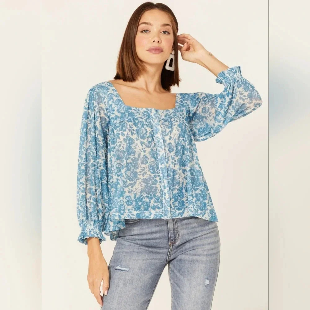 Beyond the Radar Medium Womens Blue Floral Print Long Sleeve Top Boho Flowy - Picture 3 of 13